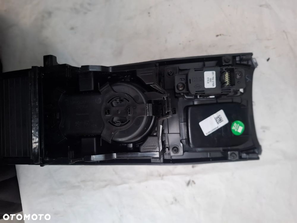 Renault Clio V tunel uchwyt na kubki 301121810163 251752075R 01091349028R - 3