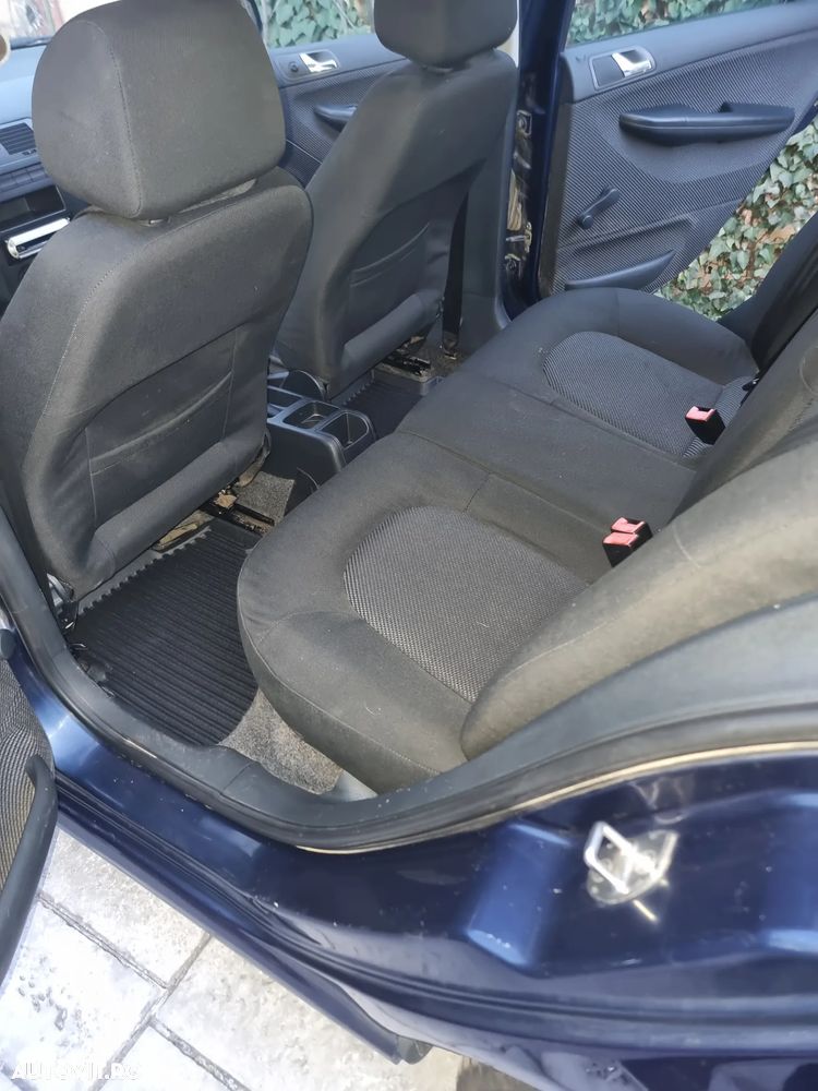 Skoda Fabia 1.2 Ambiente - 12