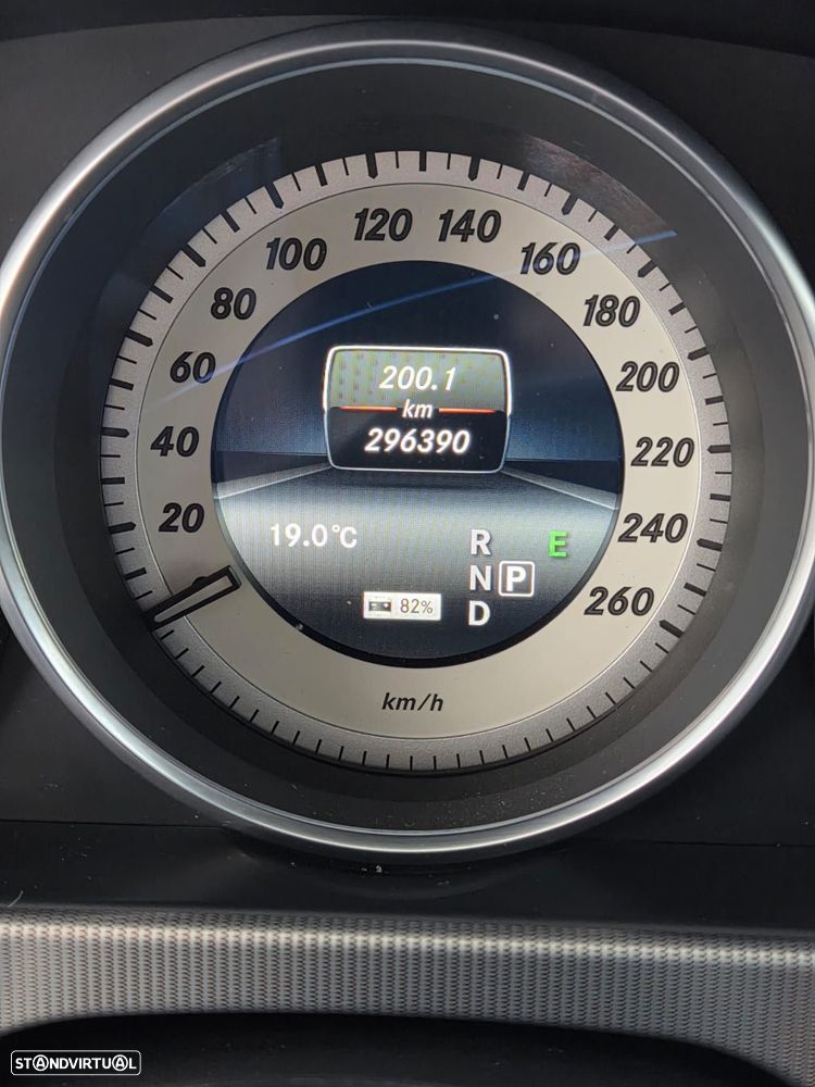 Mercedes-Benz E 300 - 9