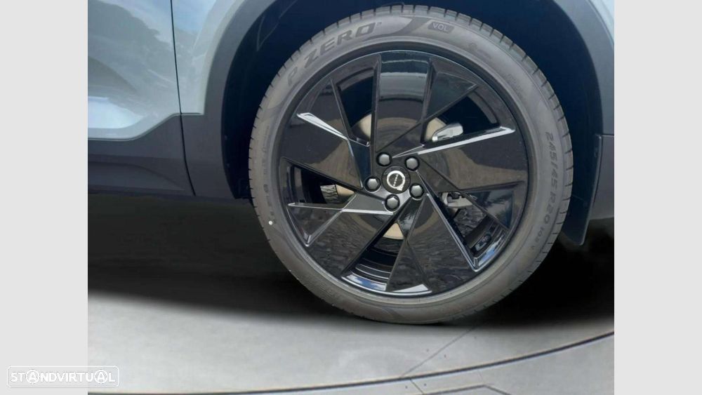 Volvo XC 40 2.0 B3 Plus Dark - 11