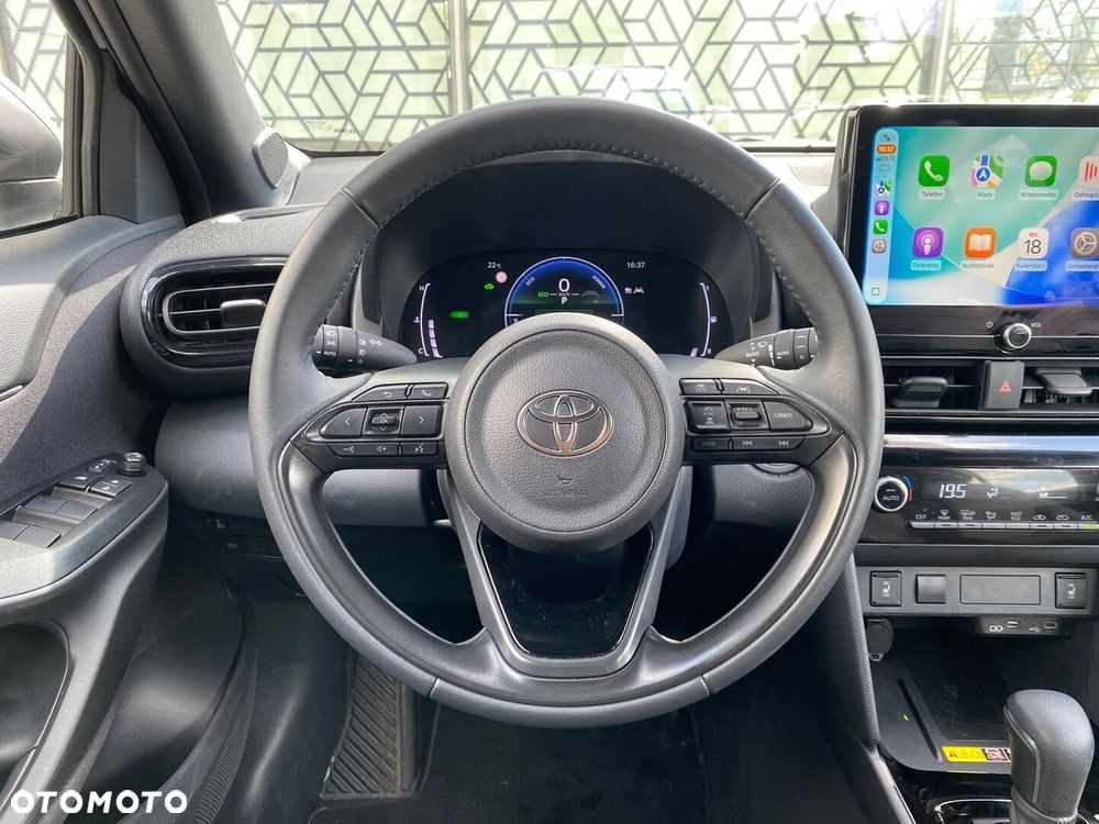 Toyota Yaris Cross Hybrid 1.5 Style - 14