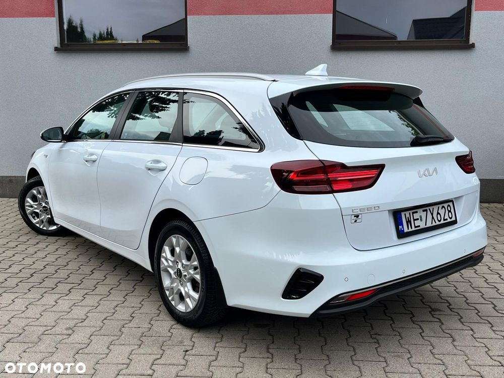 Kia Ceed 1.5 T-GDI M - 6