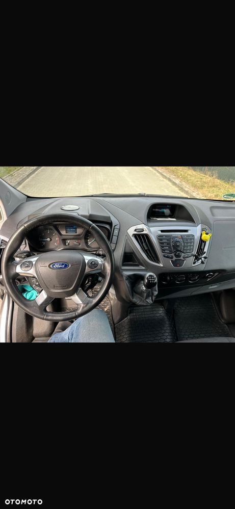 Ford TRANSIT CUSTOM - 4