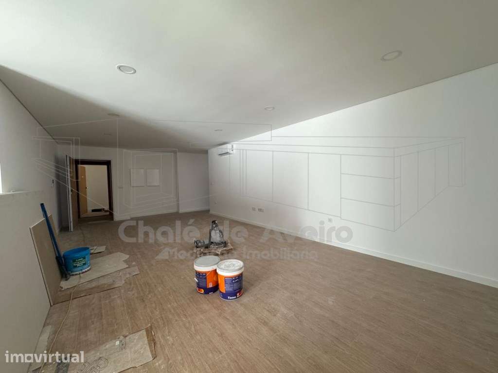Apartamento T2 com Terraço, 2 lugares de garagem e Arrumo | Esgueir... - Grande imagem: 5/15
