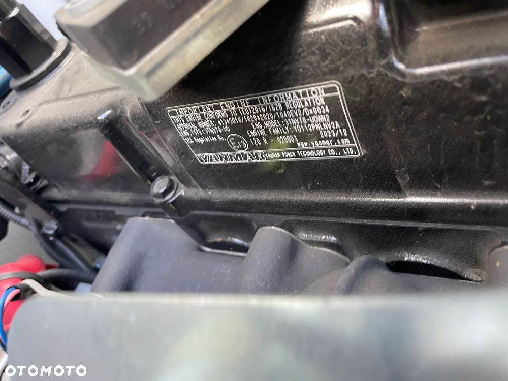 Wacker Neuson D01 1001 Nowe Wozidło Budowlane Rolnicze 4x4. Ładowność 1 tona. Wysokie podnoszenie+KIPER Wysoki! Maszyna sprowadzona z Norwegii. Jest to nowa maszyna przebieg 4.4 mtg.  Kupione w Norweskim salonie z Ekspozycji sklepowej! Stało tylko na pokaz! Silnik Yanmar 3cyl. Potężna moc a maszyna bardzo mała i zwinna. Szybka wolna jazda. Oświetlenie rozbudowane. Wielka Okazja! Jazda Rewers. Hydrostatic! Wielka Okazja - 20