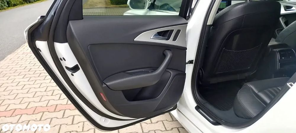Audi A6 - 12