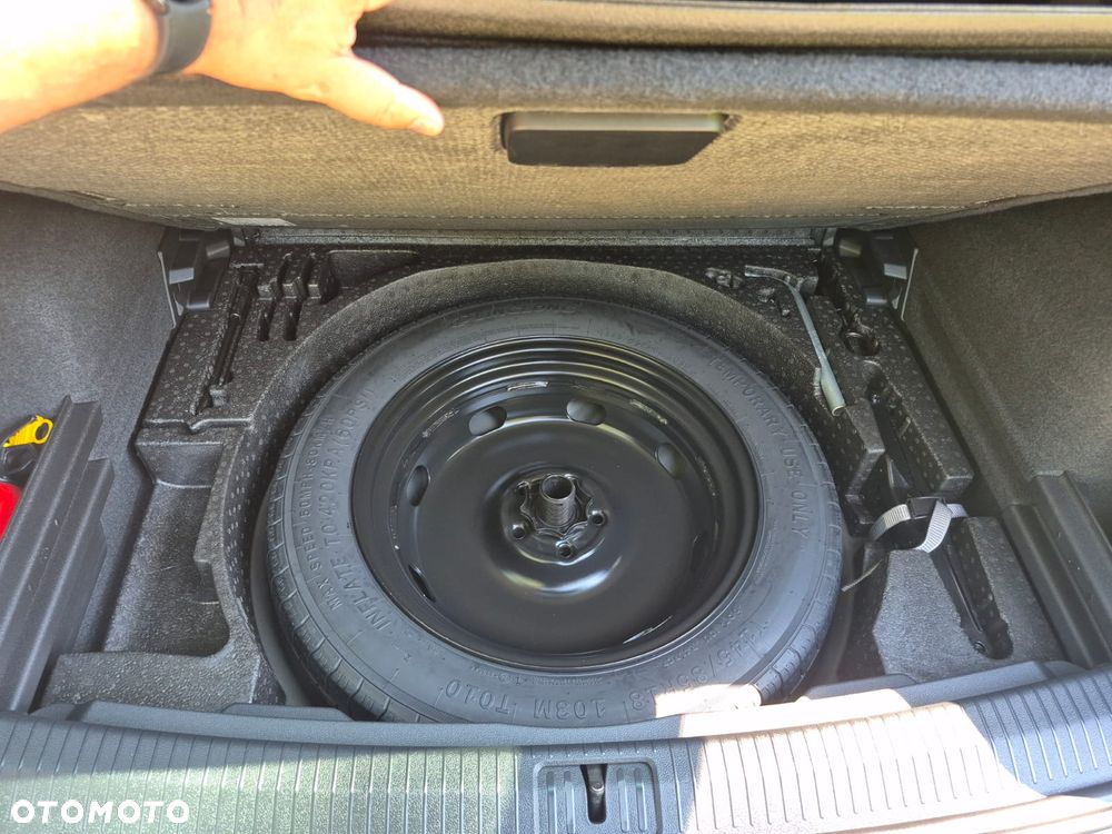 Volkswagen Tiguan 1.5 TSI EVO Elegance DSG - 25