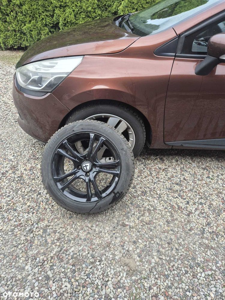 Renault Clio - 2