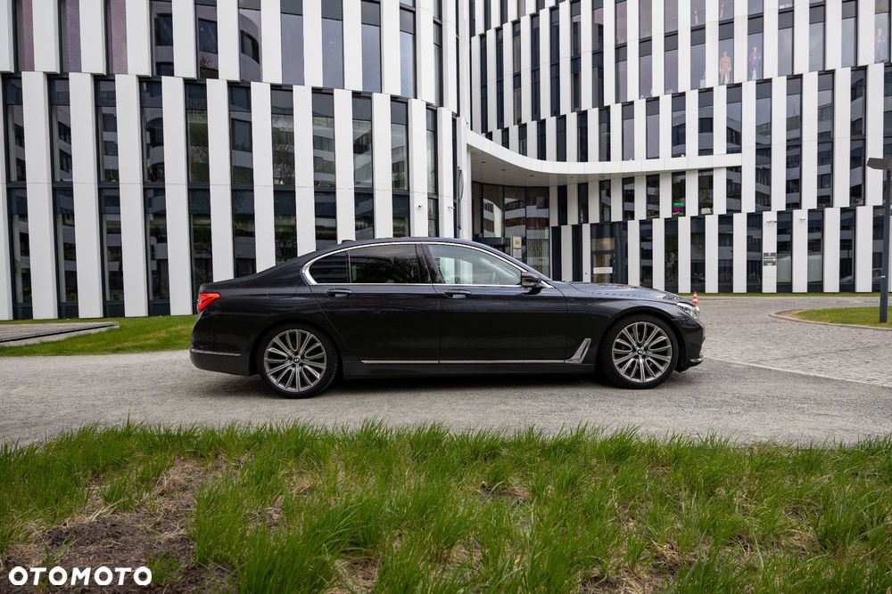 BMW Seria 7 730d xDrive - 7
