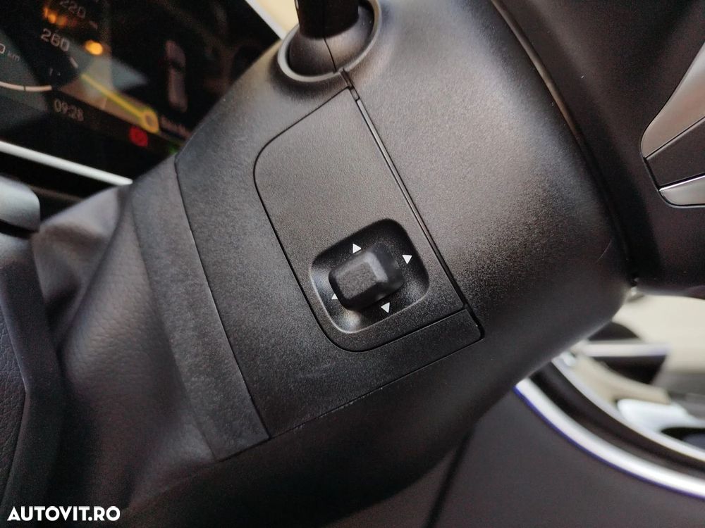 Mercedes-Benz GLC - 20