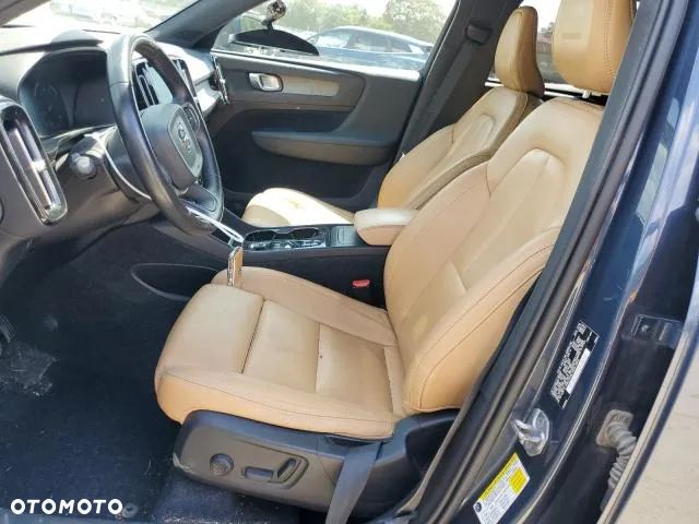 Volvo XC 40 T5 AWD Inscription - 8