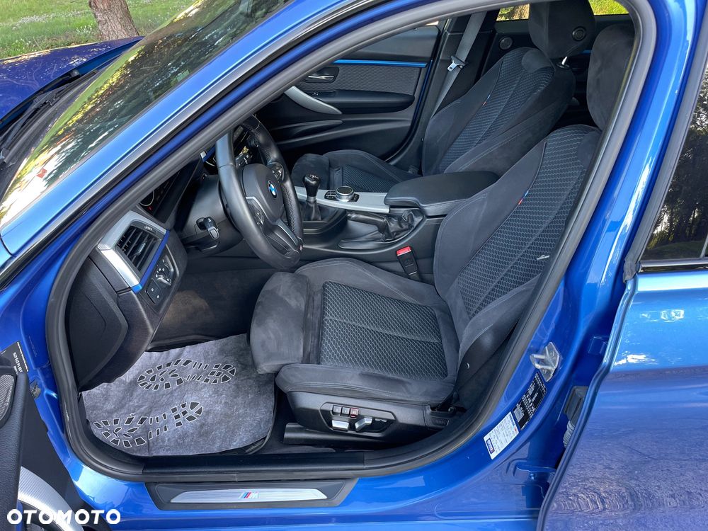 BMW Seria 3 320d Edition M Sport Shadow - 10