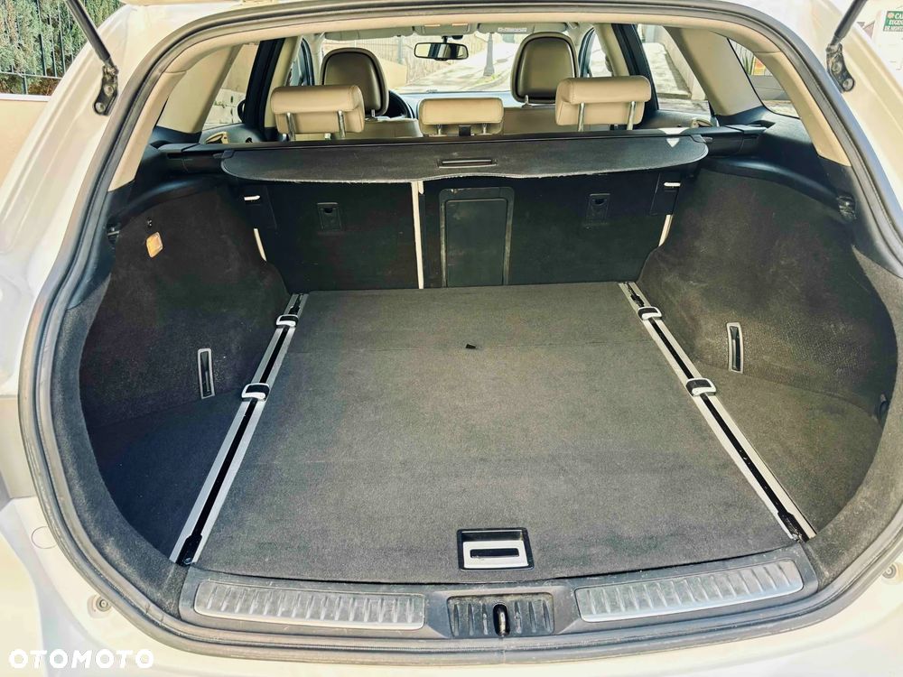 Toyota Avensis 1.8 Prestige - 10