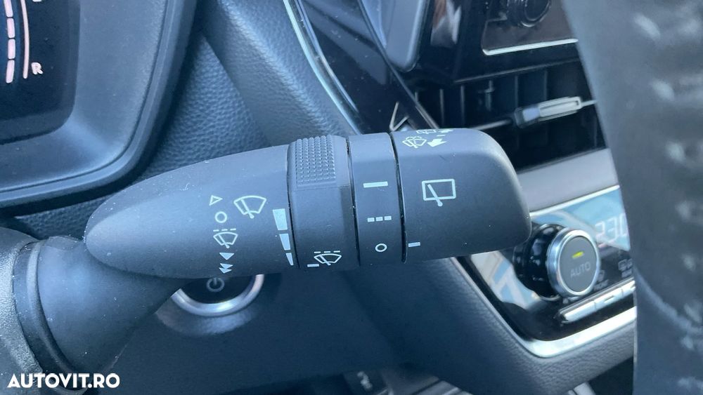 Toyota Corolla 1.8 HSD Eco - 30