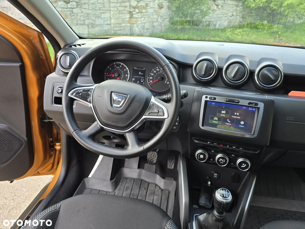 Dacia Duster 1.6 SCe Prestige - 9