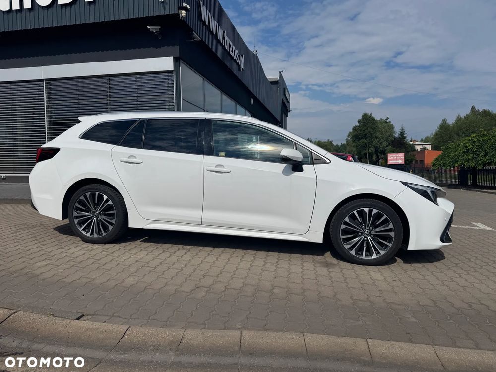 Toyota Corolla 1.8 Hybrid Style - 25
