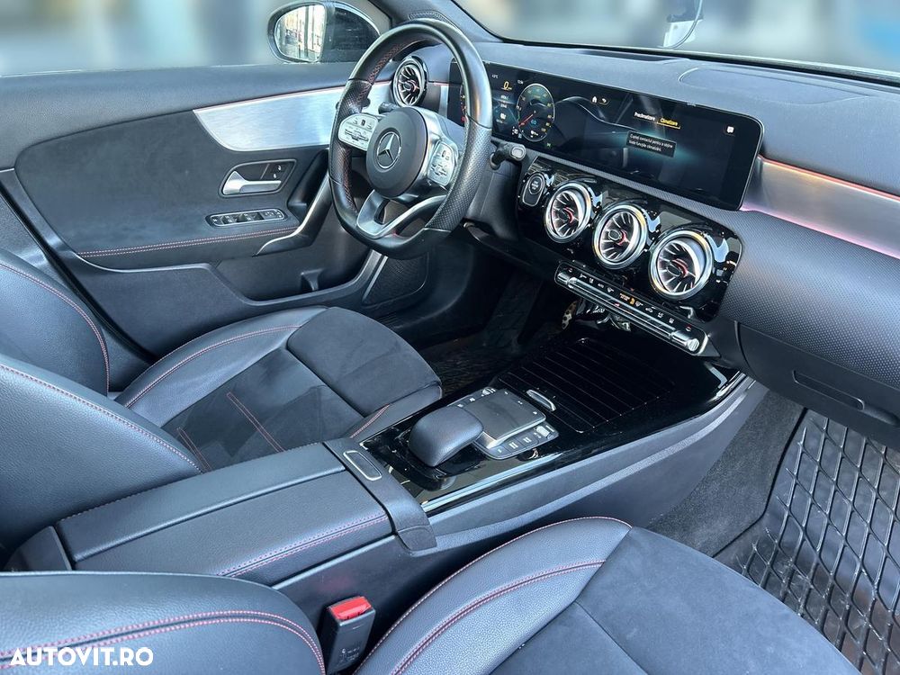 Mercedes-Benz A - 15