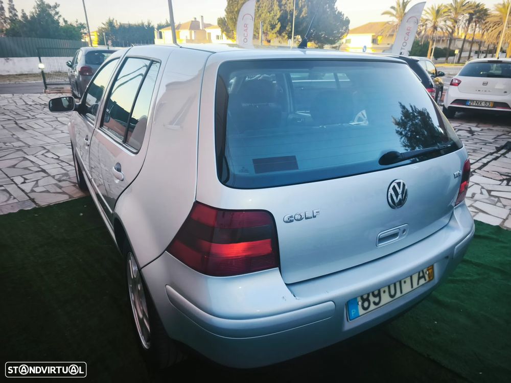 VW Golf 1.9 TDi 25 Anos - 5