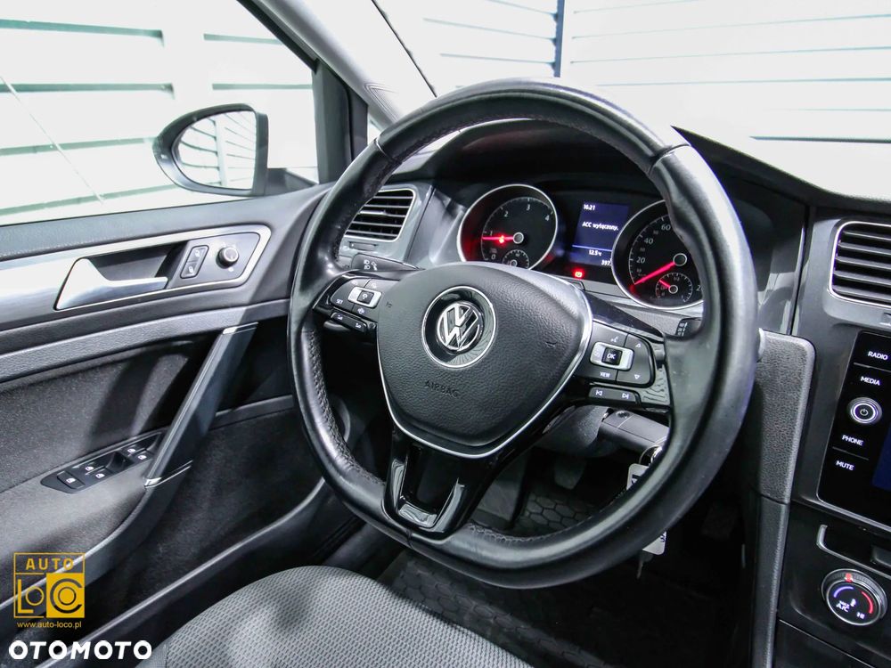 Volkswagen Golf 1.6 TDI BMT Comfortline - 26