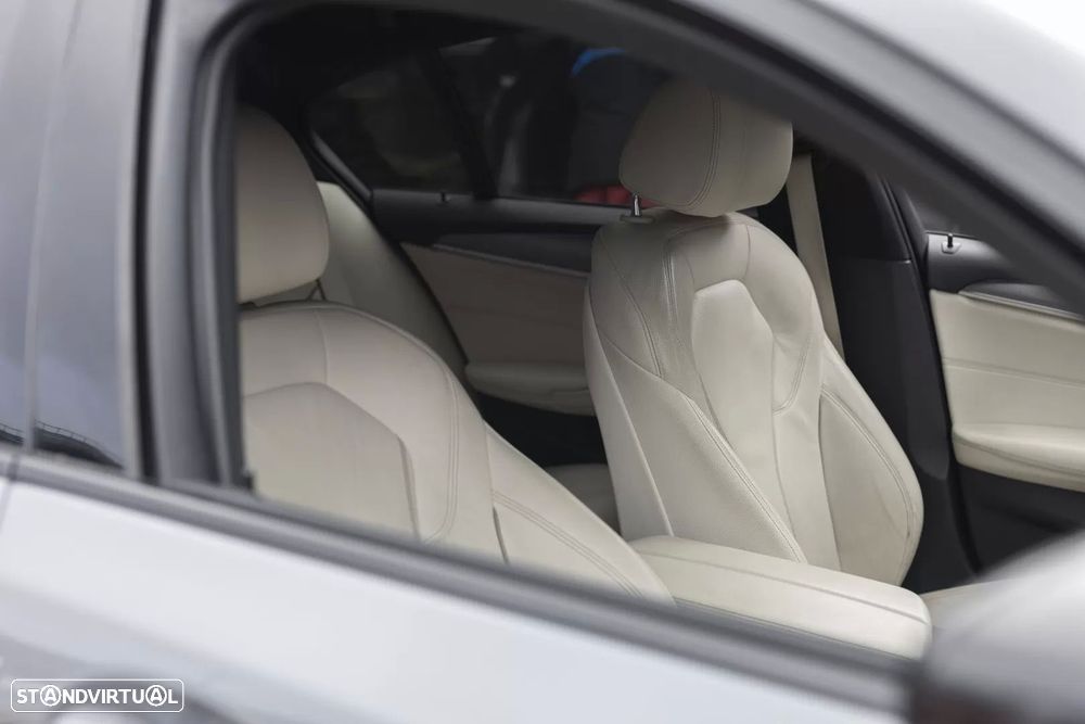 BMW 530 e iPerformance - 17