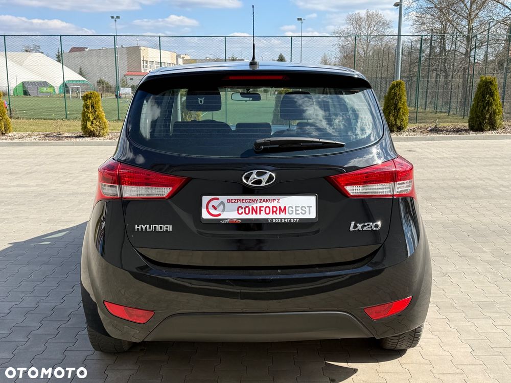 Hyundai ix20 1.4 blue Comfort - 5