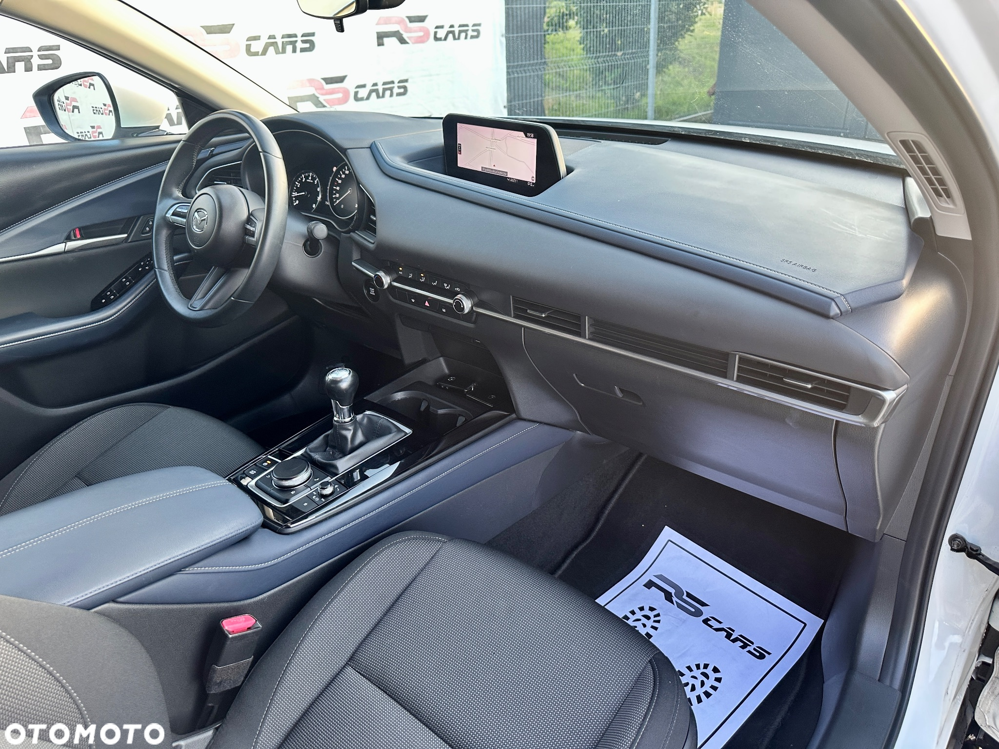 Mazda CX-30 2.0 mHEV Hikari 2WD - 33