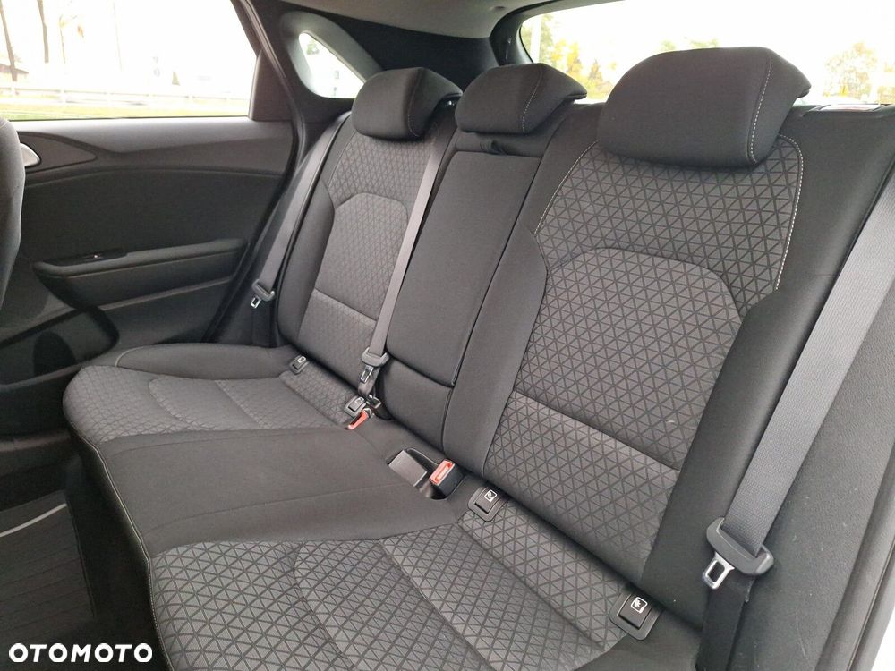 Kia Ceed 1.4 T-GDI M - 12