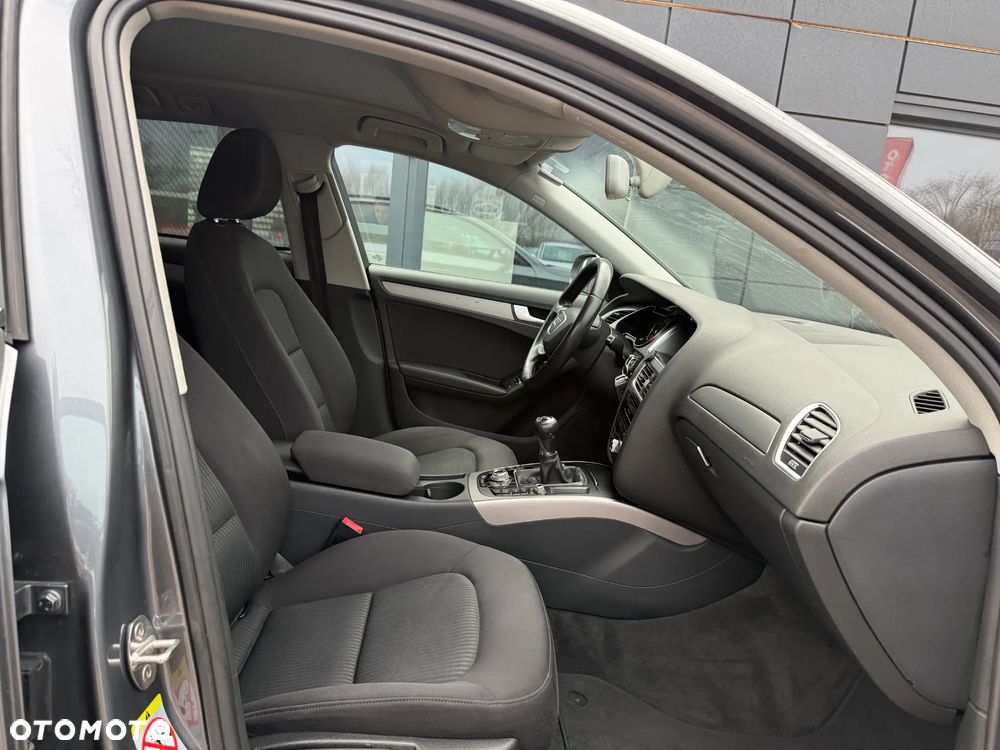 Audi A4 Avant 2.0 TDI ultra - 27