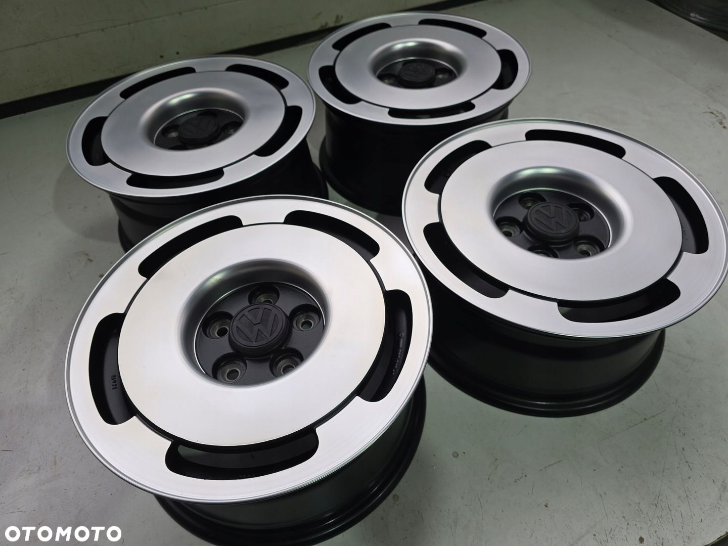 VW T4 ALLSTAR MULTIVAN CARAVELLE 5x112 15 IS35 - 3