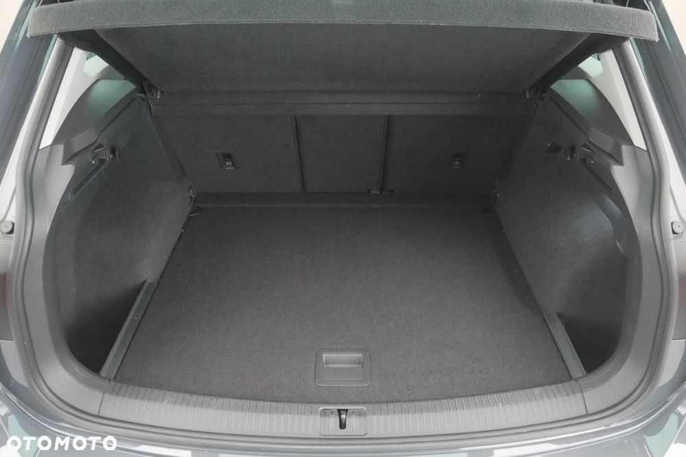 Volkswagen Tiguan 1.5 eTSI Life DSG - 16