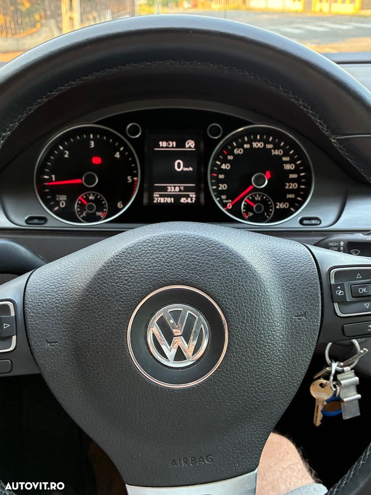Volkswagen Passat 2.0 TDI BlueMotion Technology Comfortline - 9