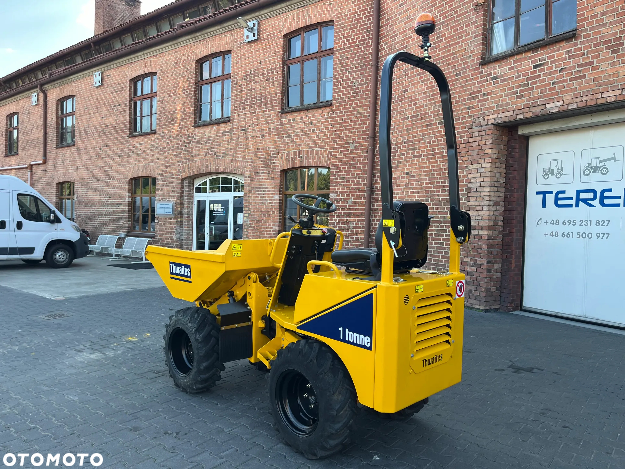 Thwaites MACH 201 - 3