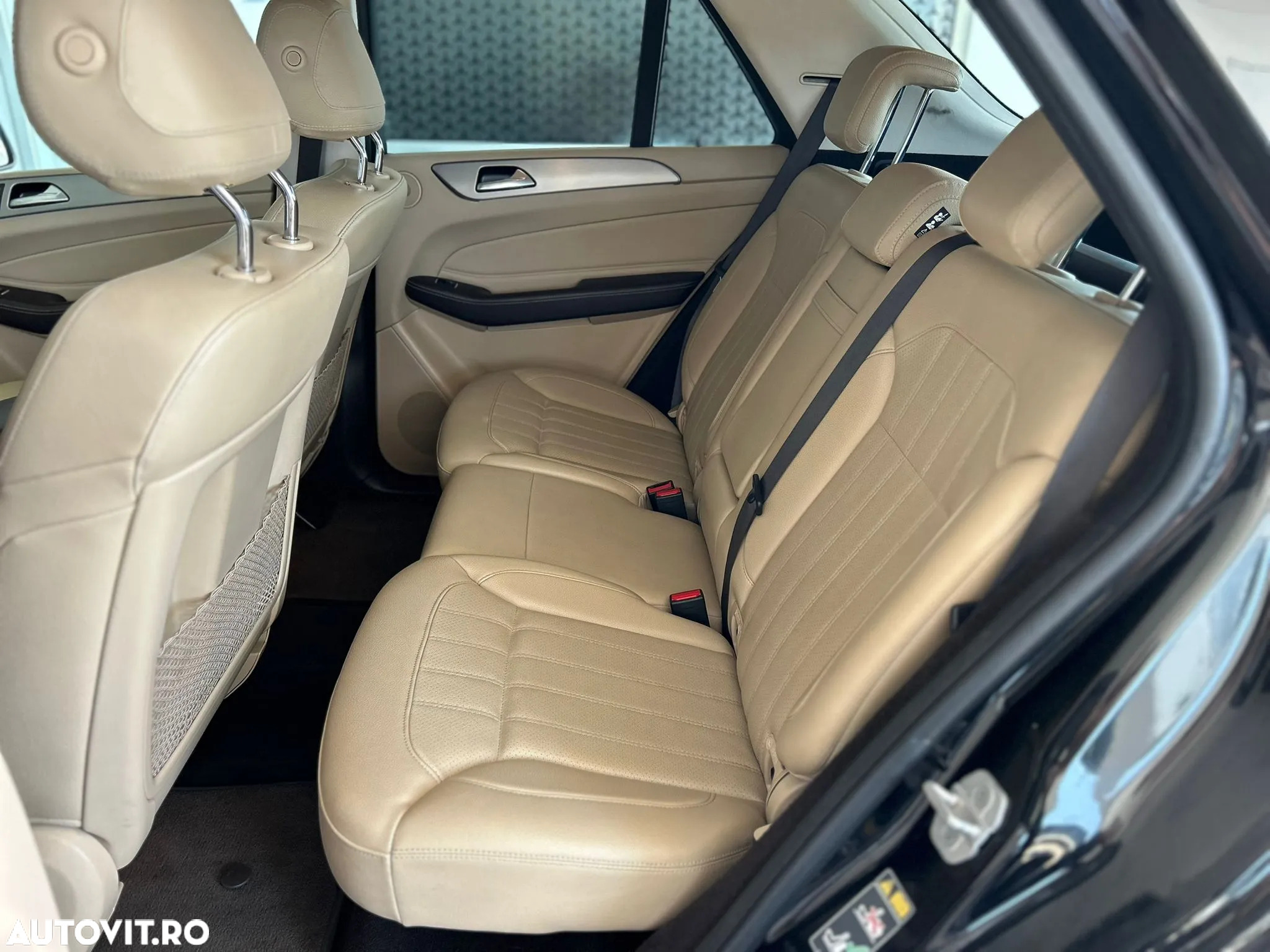 Mercedes-Benz GLE 350 d 4MATIC - 12