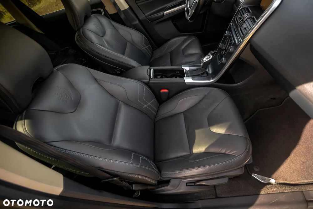 Volvo XC 60 2.4D AWD - 18