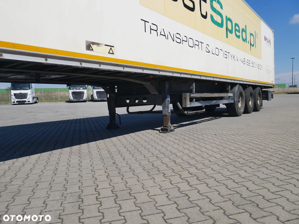 Kögel Koffer / Izoterma / TIP 564056 - 9