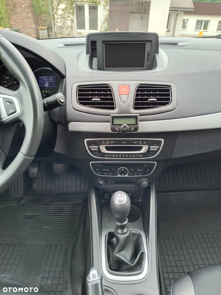 Renault Fluence 2.0 16V Expression - 9