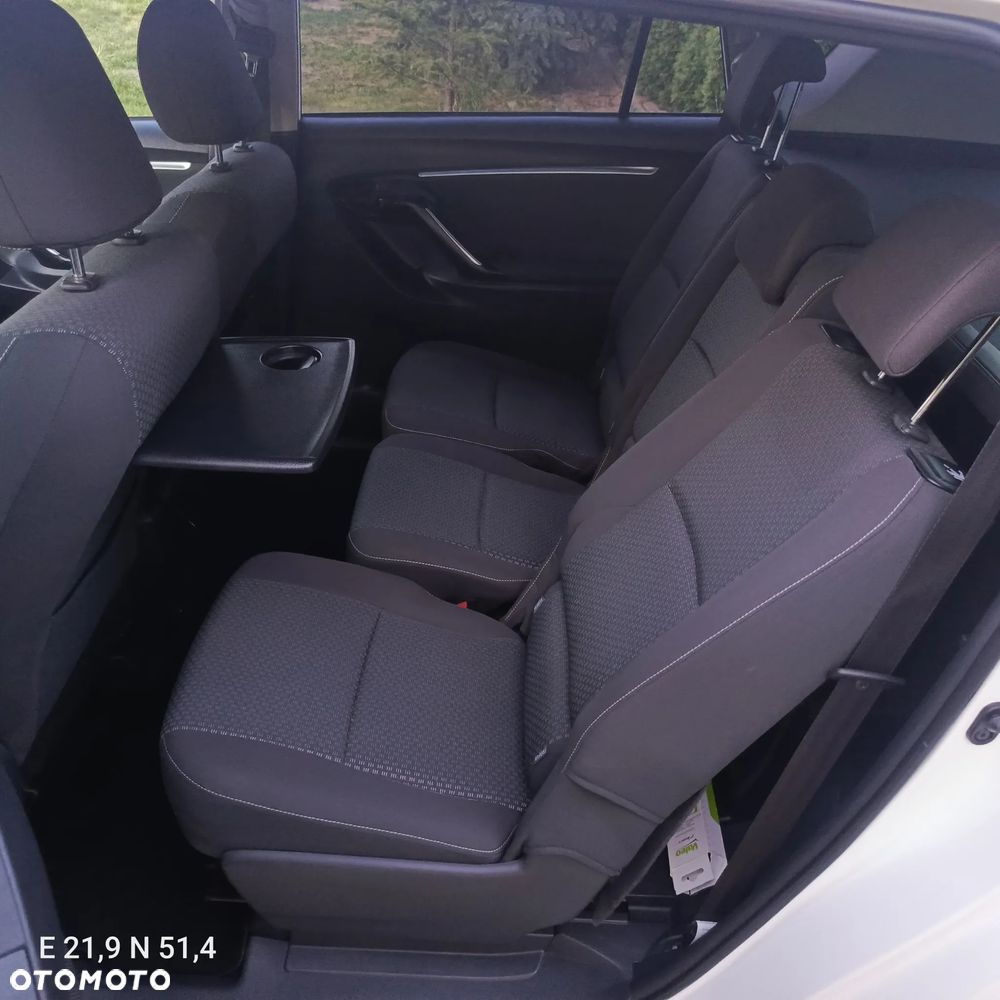 Toyota Verso 2.0 D-4D 5-Sitzer Executive - 10