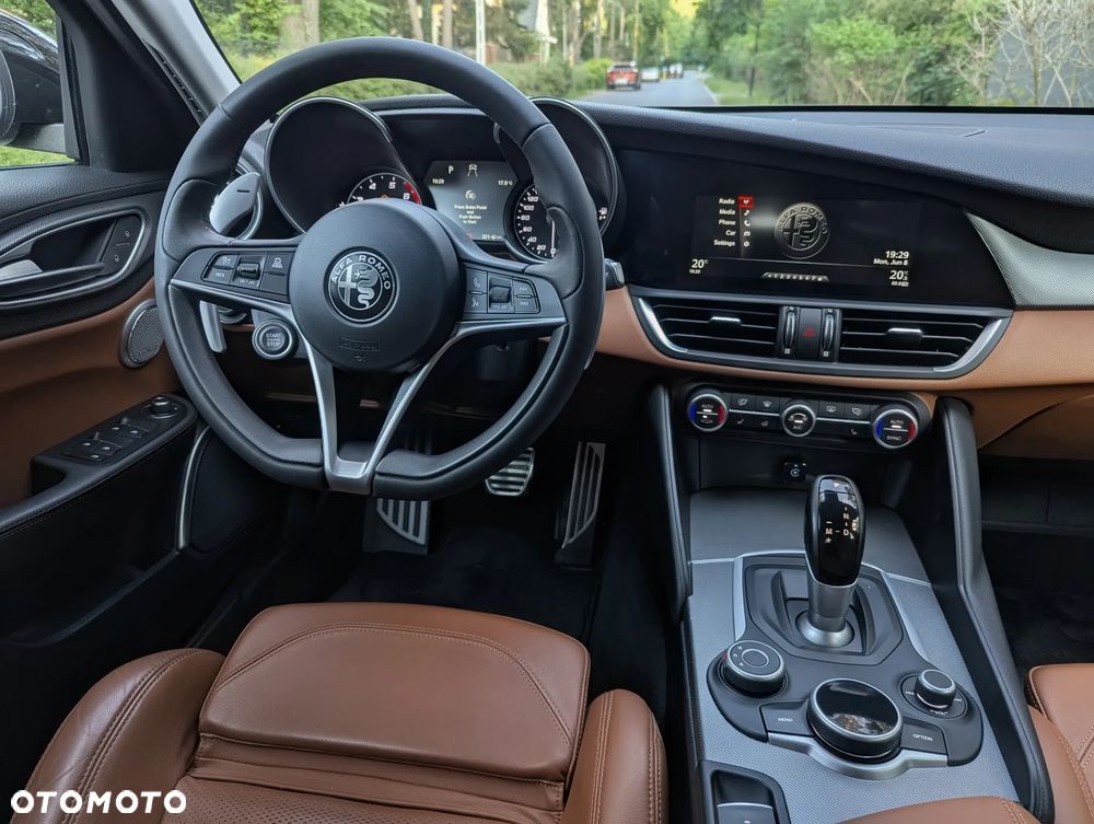 Alfa Romeo Giulia 2.0 Turbo Veloce Q4 - 17