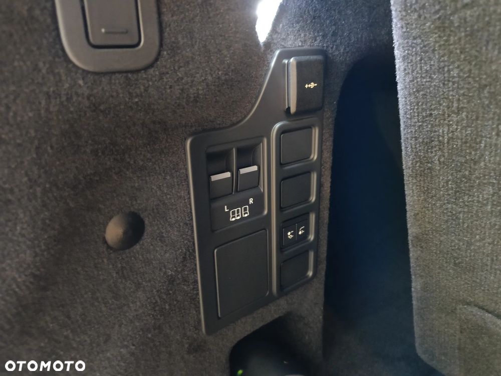 Land Rover Discovery 3.0 D350 mHEV Gemini - 40