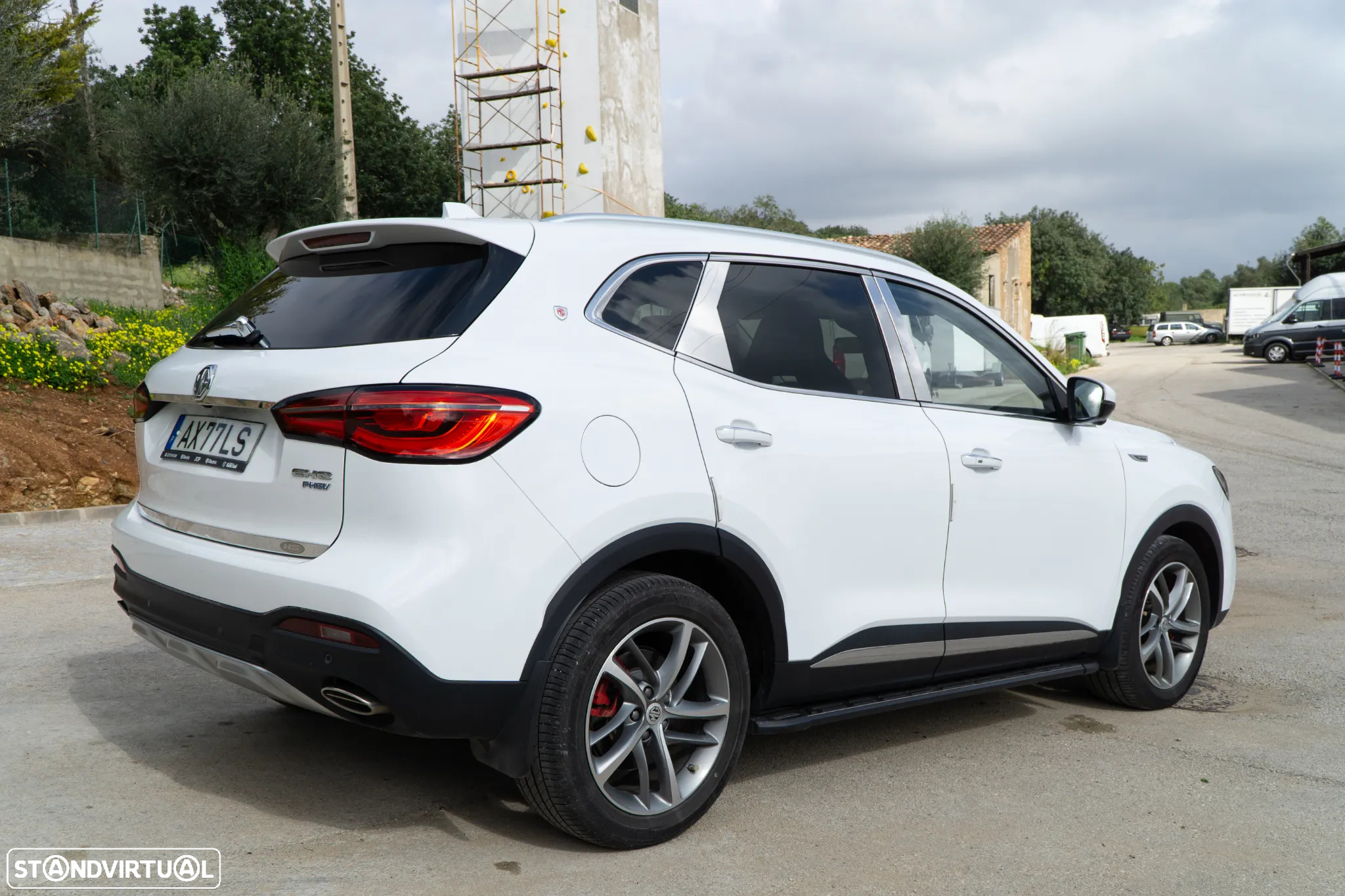 MG EHS 1.5 T-GDI Plug-in Hybrid Luxury - 5