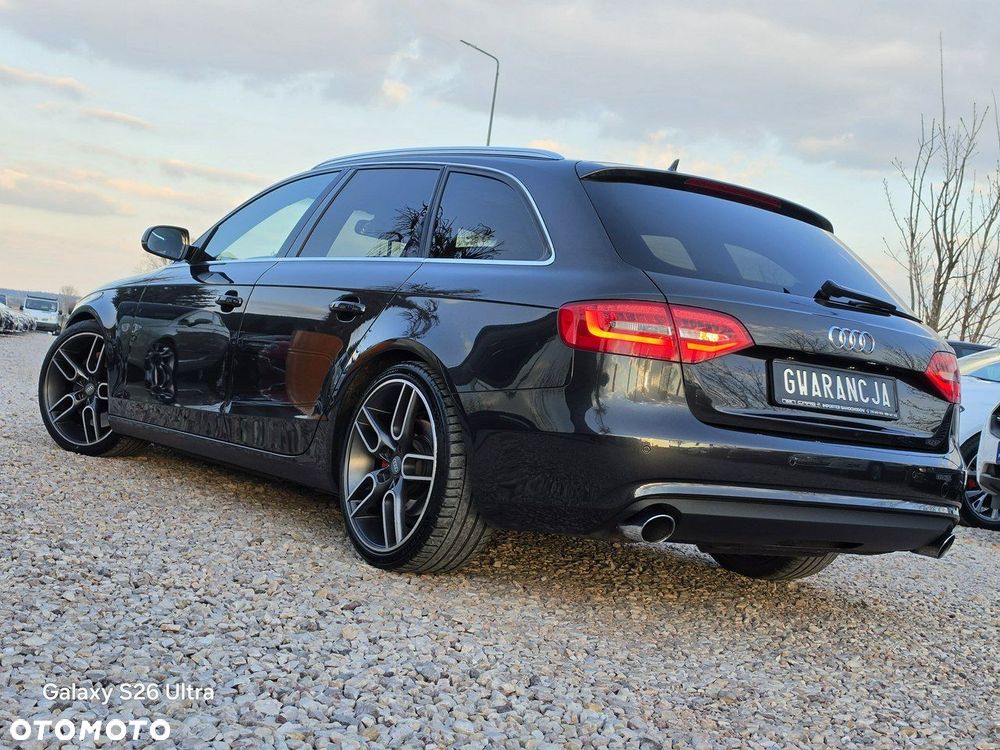 Audi A4 Avant - 22