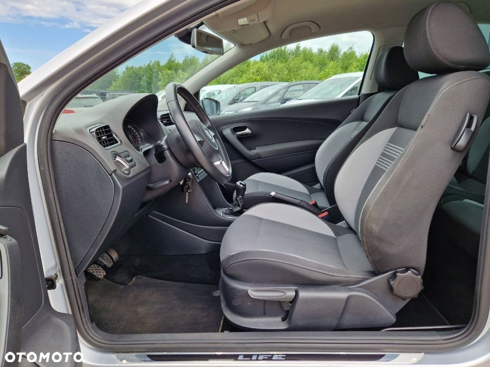 Volkswagen Polo - 5