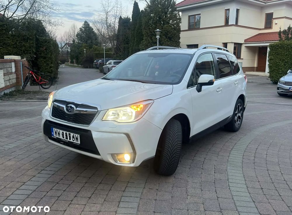 Subaru Forester 2.0XT Platinum Lineartronic - 1