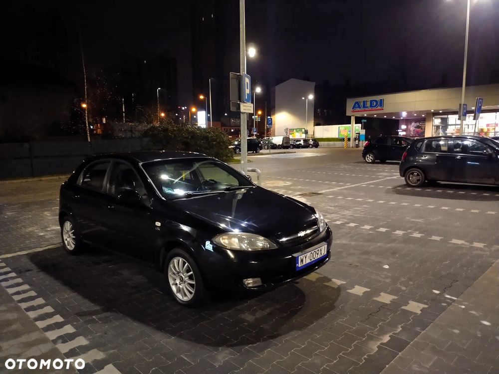 Chevrolet Lacetti 1.8 CDX - 2