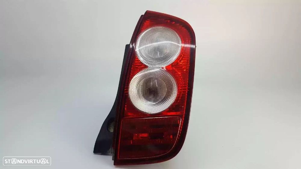 FAROLIM TRASEIRO DIREITO NISSAN MICRA III 2004 -B6550AX720 - 4