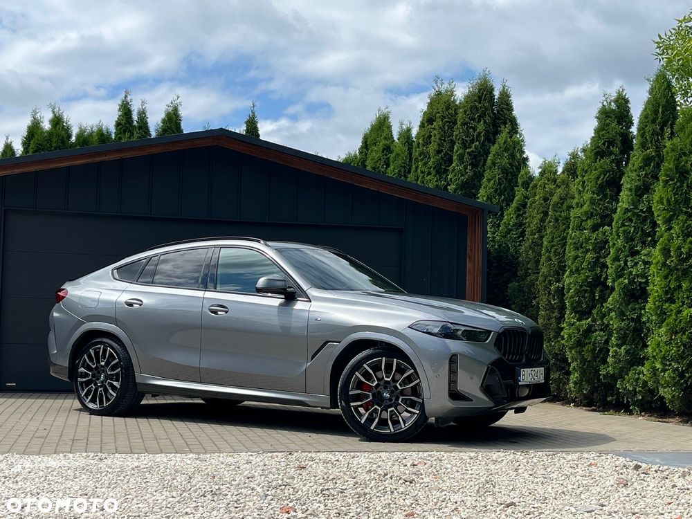 BMW X6M - 8