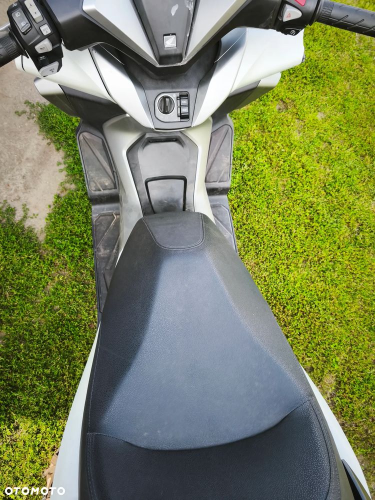 Honda NSS - 16
