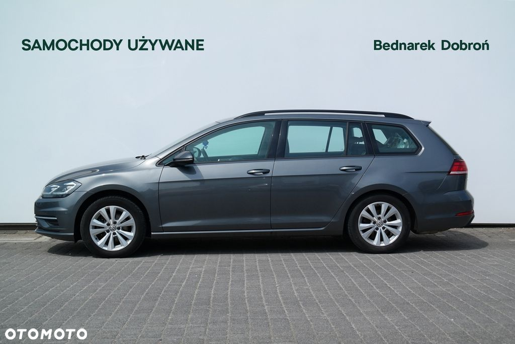 Volkswagen Golf - 5