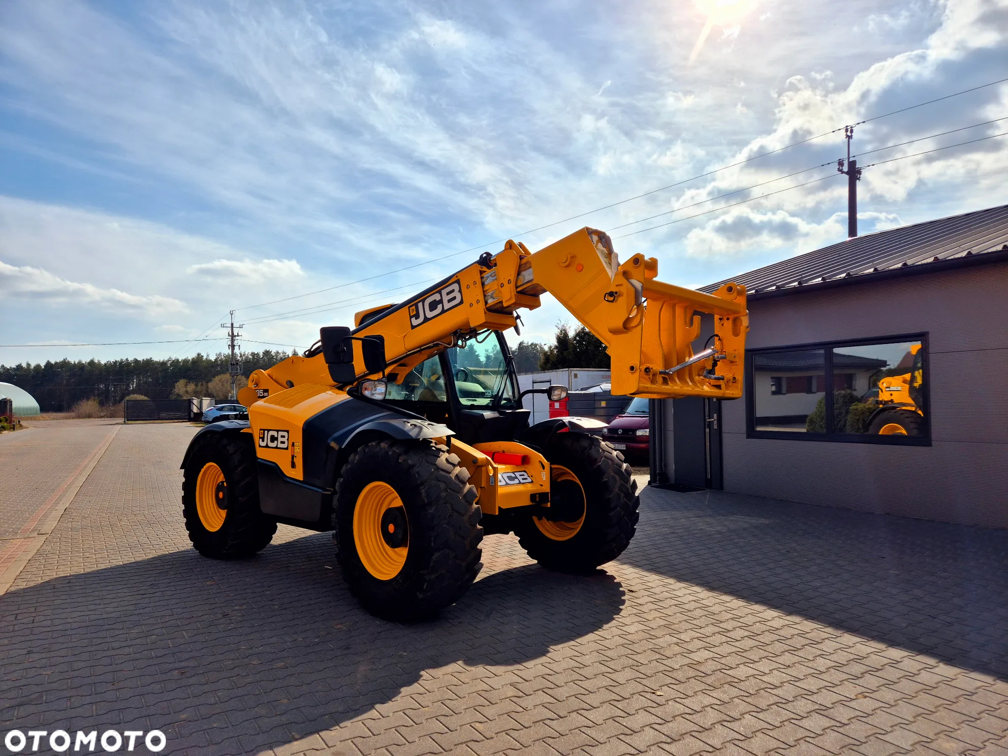 JCB 535 95 Agri 541 70 535 125 Agri Super 536 70 530 70 MANITOU CLAAS - 11