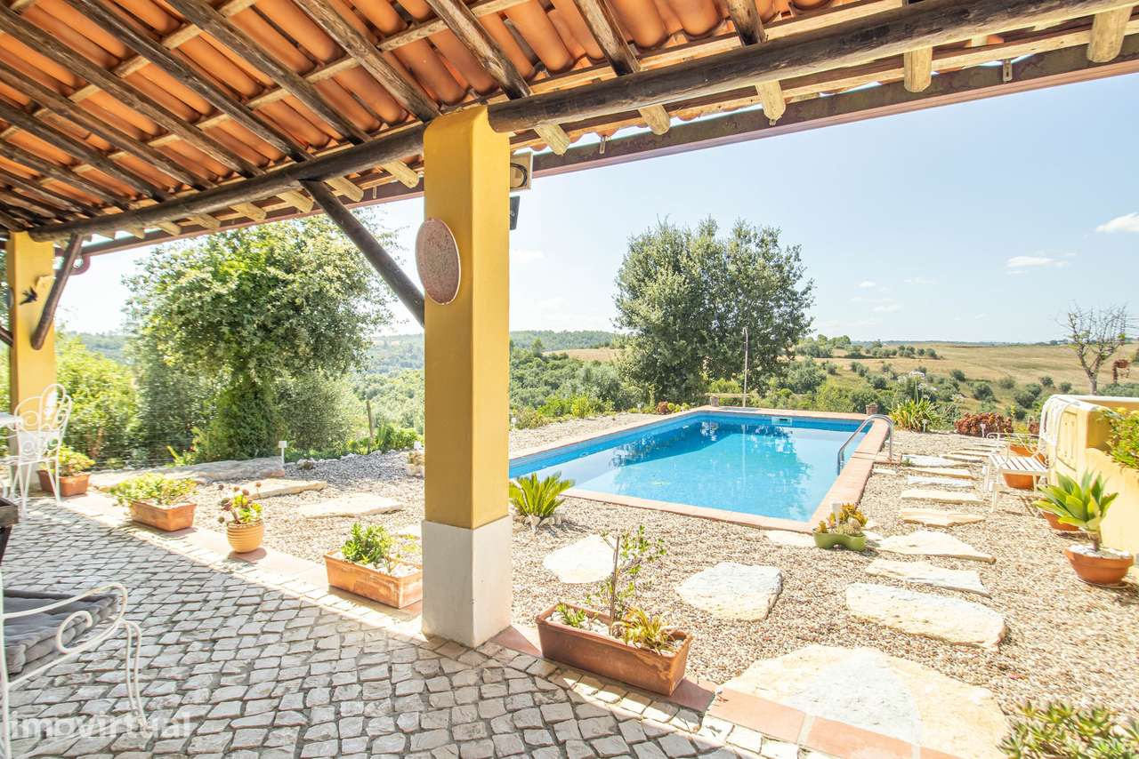 Moradia T3 com piscina em Santarém - Grande imagem: 2/44